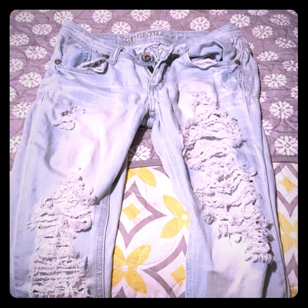 Holy jeans, was never able to wear!